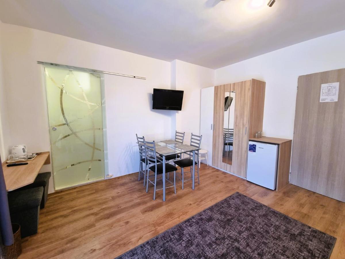 Duna-Beach Apartman Kimle Esterno foto